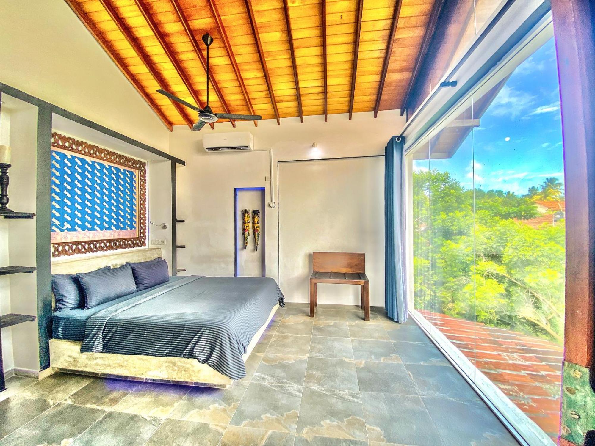 Hotel Waterland Negombo Esterno foto